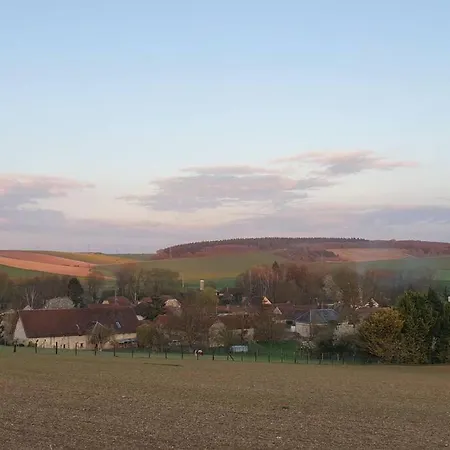 Le Bellevue A 1 H 30 De Paris Et 20 Km De Troyes Villa Estissac Buitenkant foto